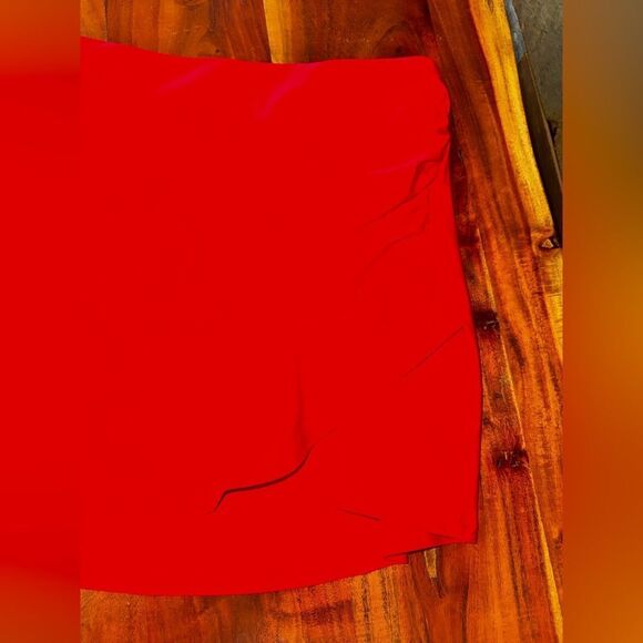 Quince Red Ruched Pencil Mini Skirt - Picture 6 of 10